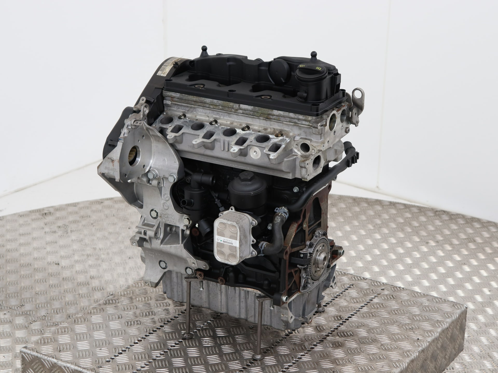 used-volkswagen-polo-6r-1-6-tdi-16v-105-engine-cln-automaterialen