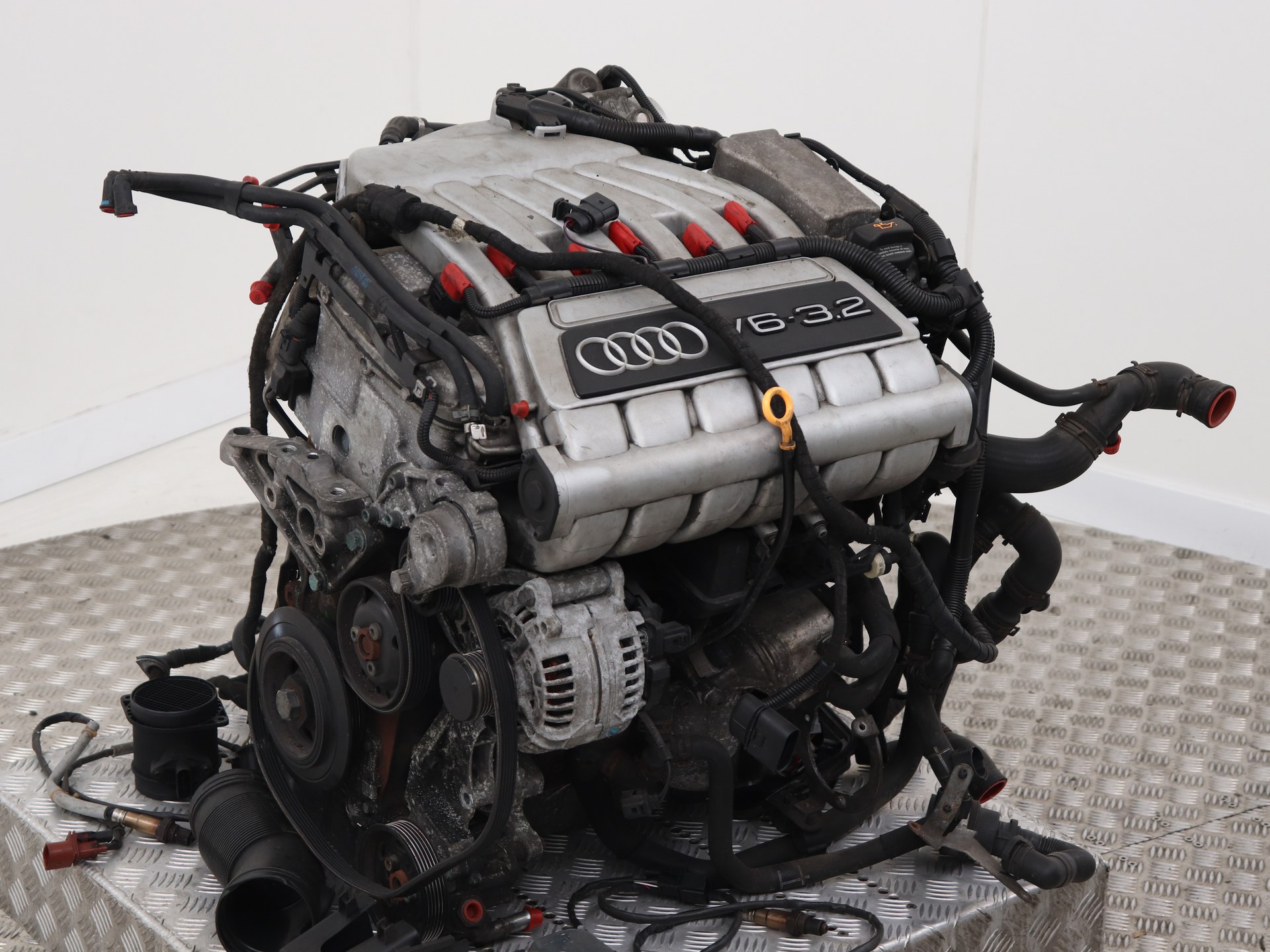 Engine Audi TT 3.2 V6 24V Quattro - 022100033DX BHE