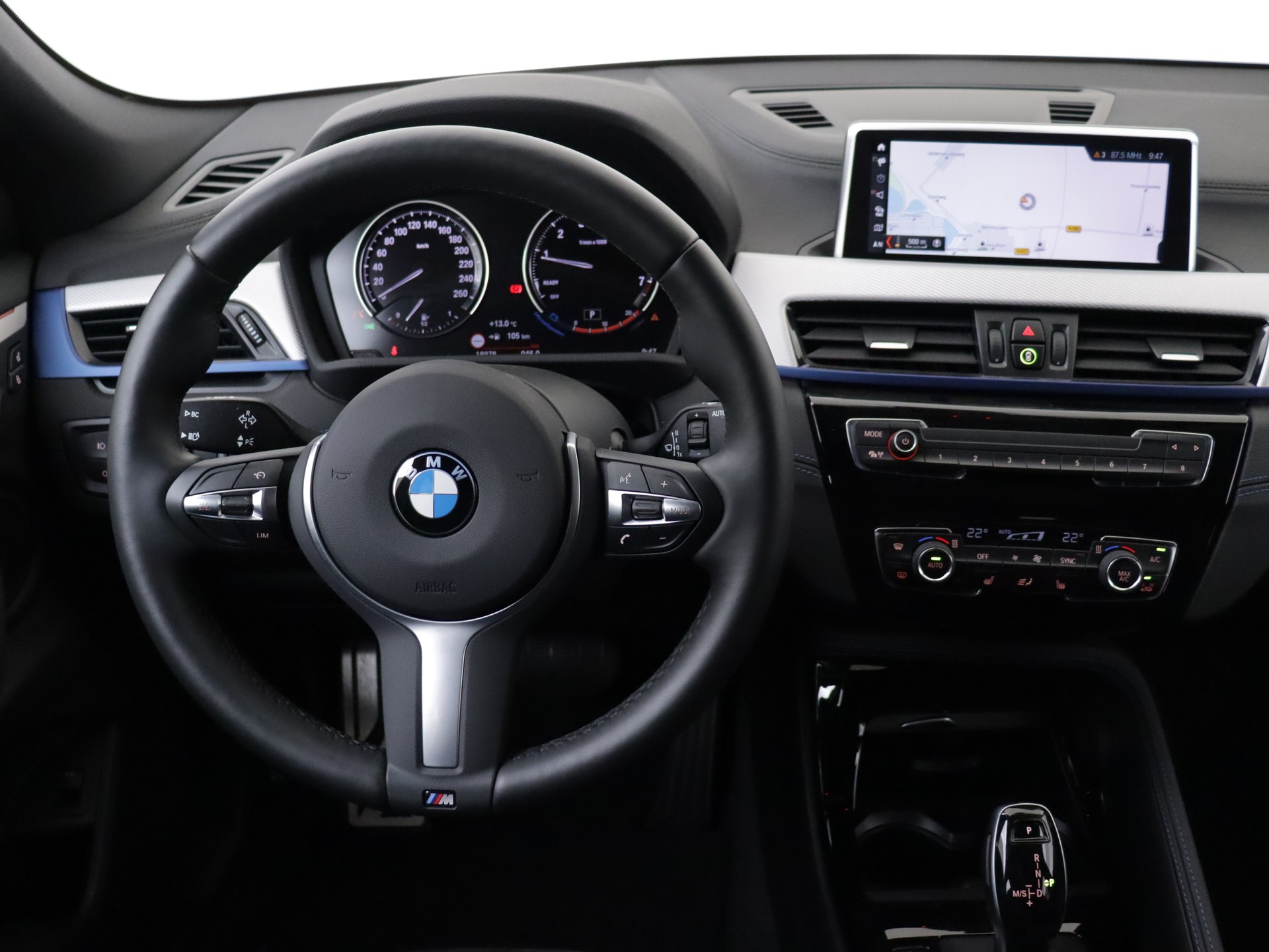 BMW X2 sDrive20i Automaat High Executive Edition M-Sport M-Sportstoelen van CarSelexy dealer Autobedrijf Roberts Kerketuinen in Den Haag