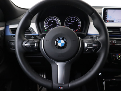 BMW X2 sDrive20i Automaat High Executive Edition M-Sport M-Sportstoelen van Autobedrijf Roberts Kerketuinen in Den Haag