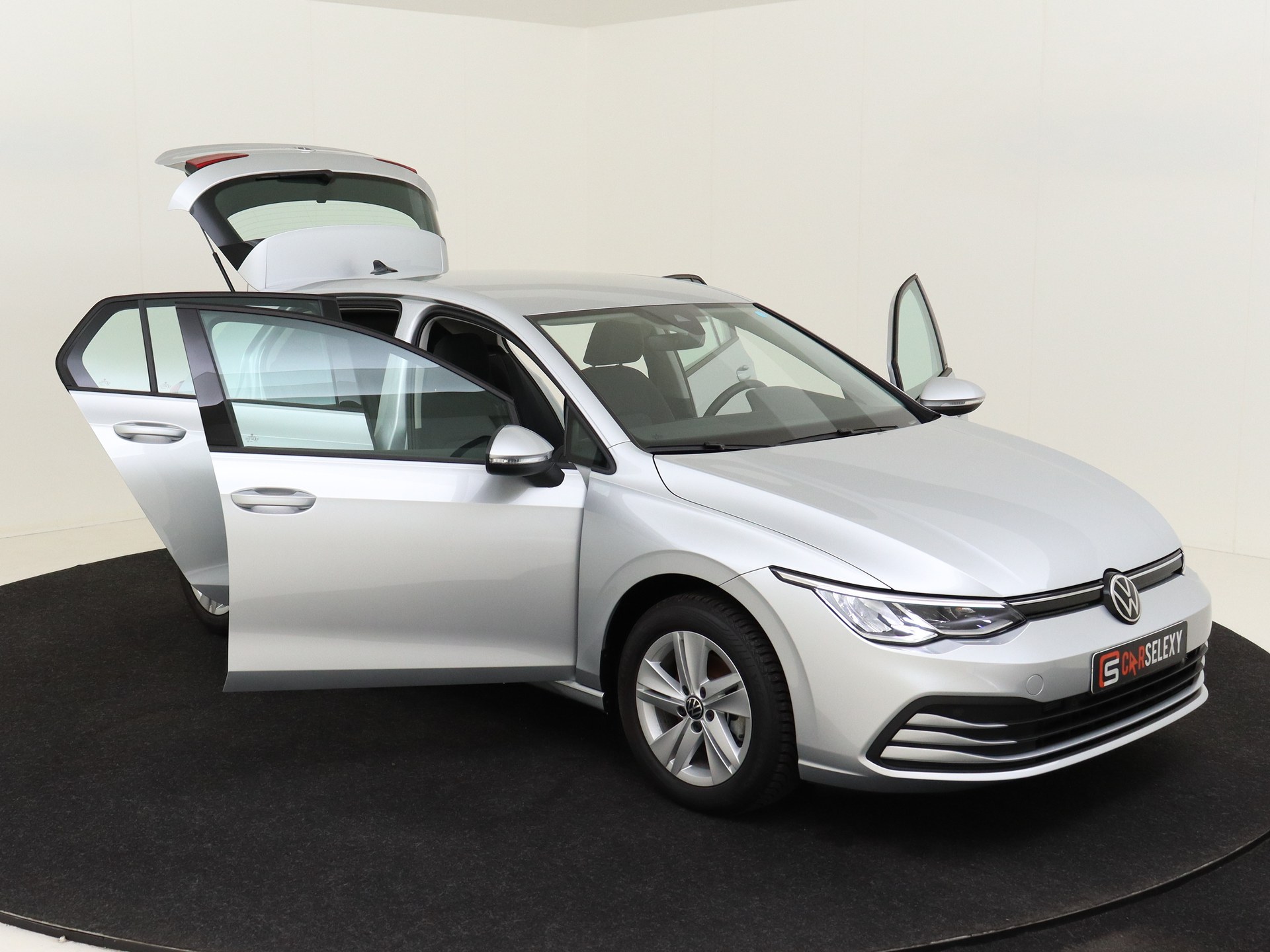 Volkswagen Golf 1.0 TSI Golf van CarSelexy dealer Autobedrijf Korterink in Rouveen