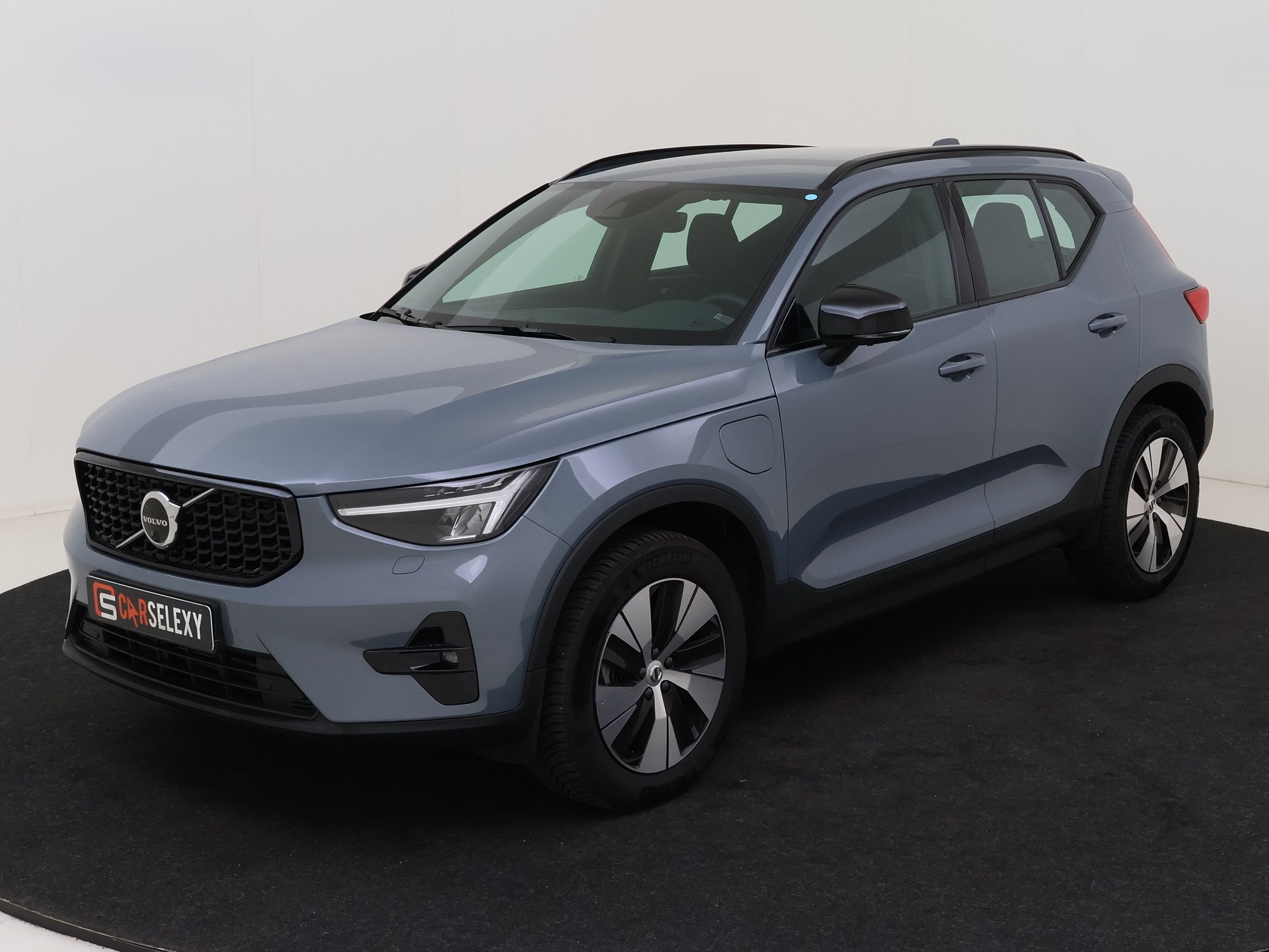 Volvo XC40 1.5 T5 Recharge (Plug-in Hybride) PHEV (Automaat) van Liewes Roden B.V in Roden
