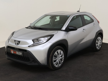 Toyota Aygo X 1.0 VVT-i MT play van Liewes Roden B.V in Roden