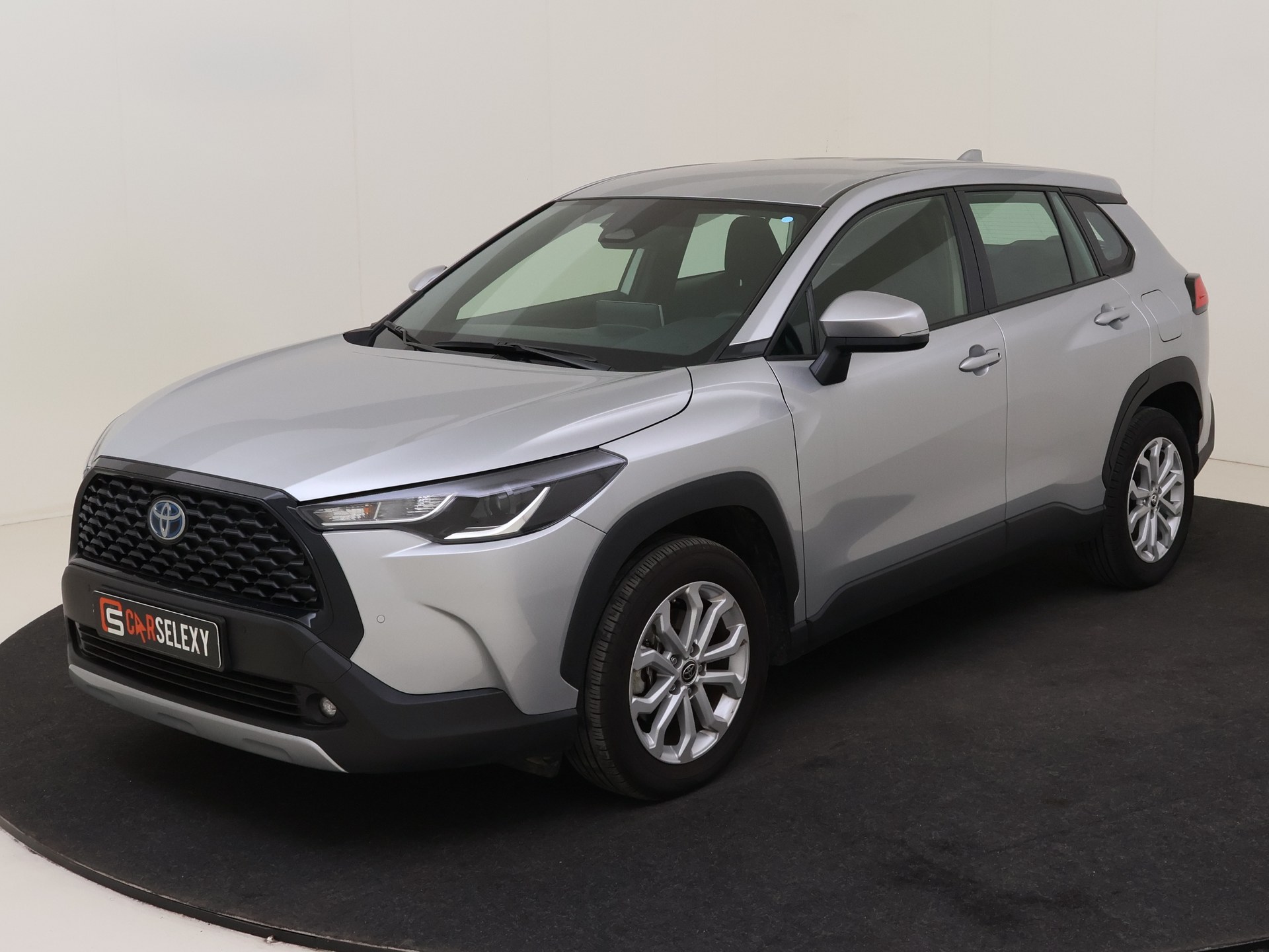 Toyota Corolla Cross 1.8 Hybrid Business Edition 140 PK van RG Ulvenhout B.V. in Ulvenhout