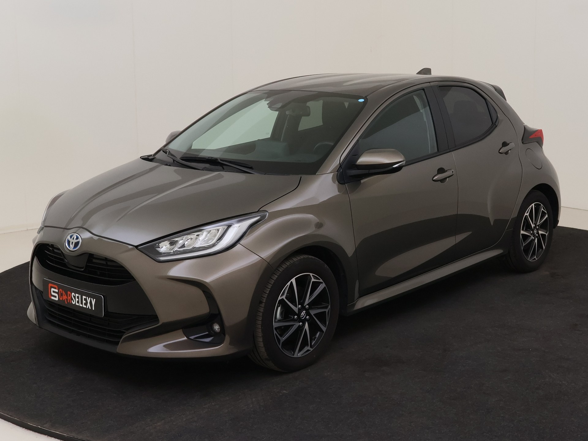 Toyota Yaris 1.5 Hybrid Dynamic van Baak Autocenter in Alphen aan den Rijn