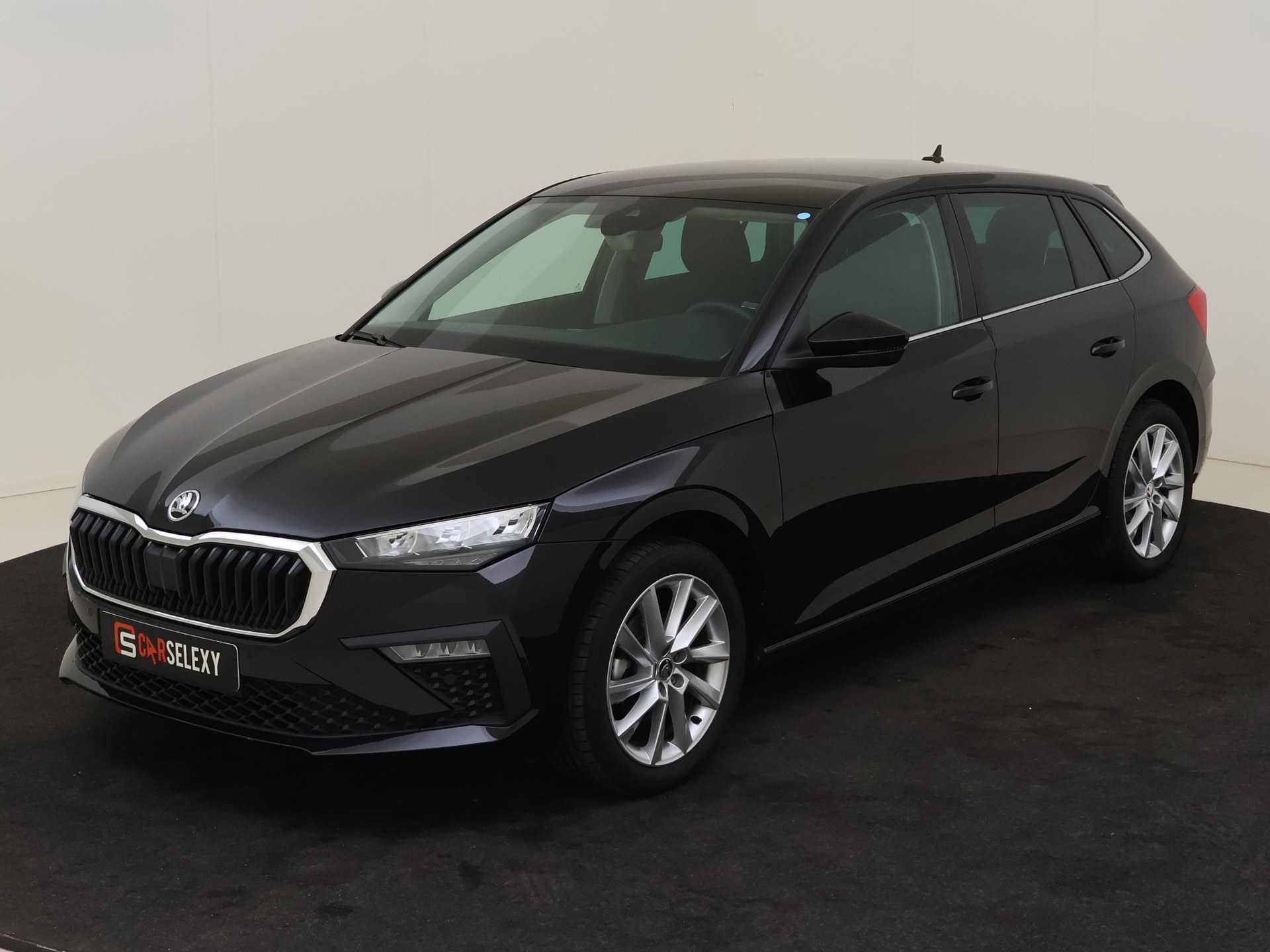 Škoda Scala Scala 1.0 TSI Selection van Autobedrijf Roberts Kerketuinen in Den Haag