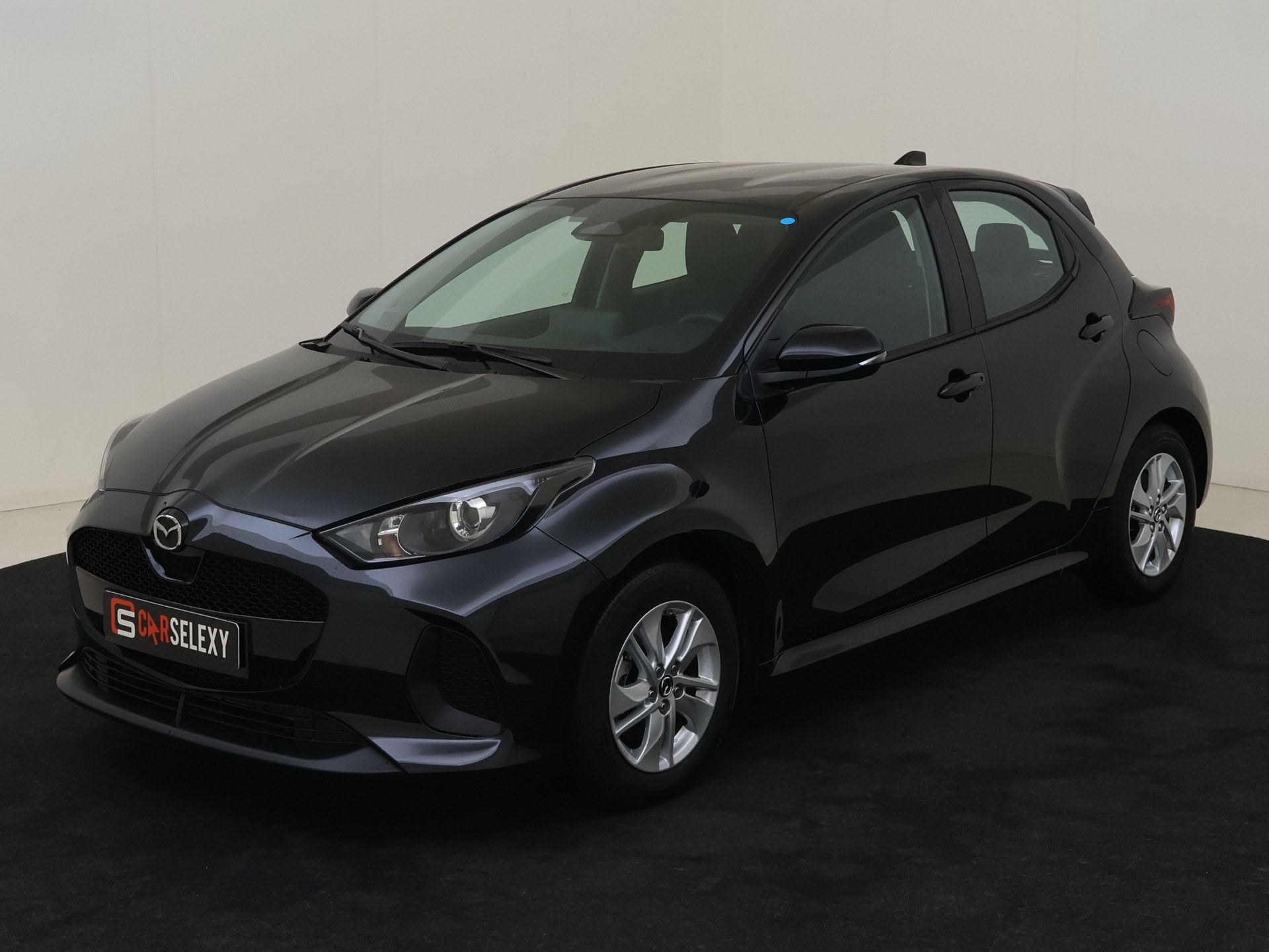Mazda 2 Hybrid 1.5 Centre-line van Autobedrijf Moret B.V. in Terneuzen