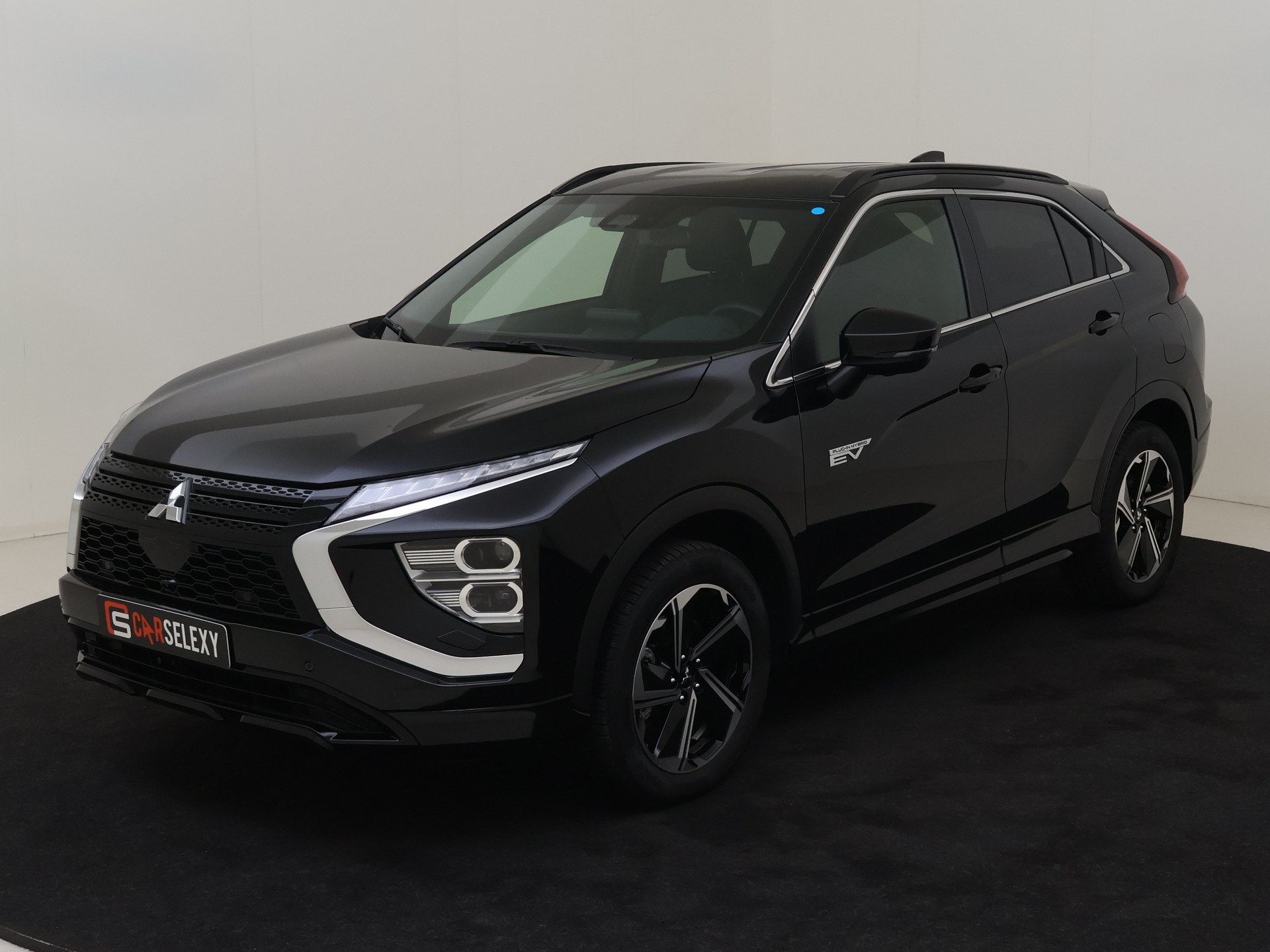 Mitsubishi Eclipse Cross 2.4 PHEV Black Edition van Wijnand's Auto Service  in Bunschoten
