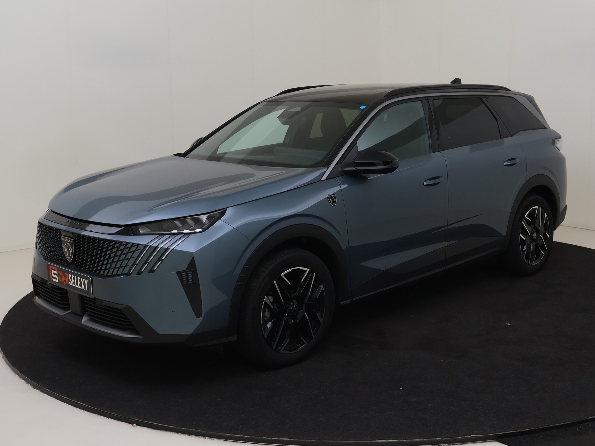 Peugeot 5008 1.2 Hybrid 136 GT van DamstéAuto in Nieuwegein