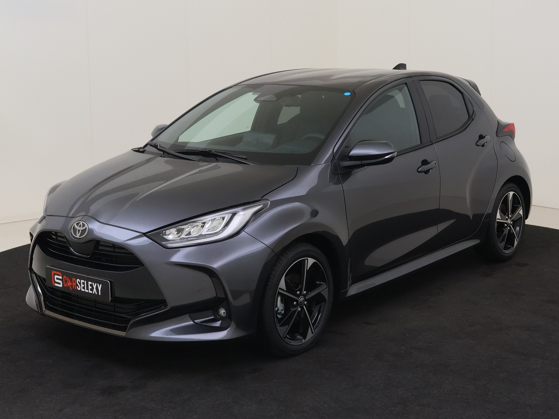 Toyota Yaris 1.5 Hybrid 130 Executive ( Nieuw 19 km ) van Abswoude Autopromenade in Noordwijk