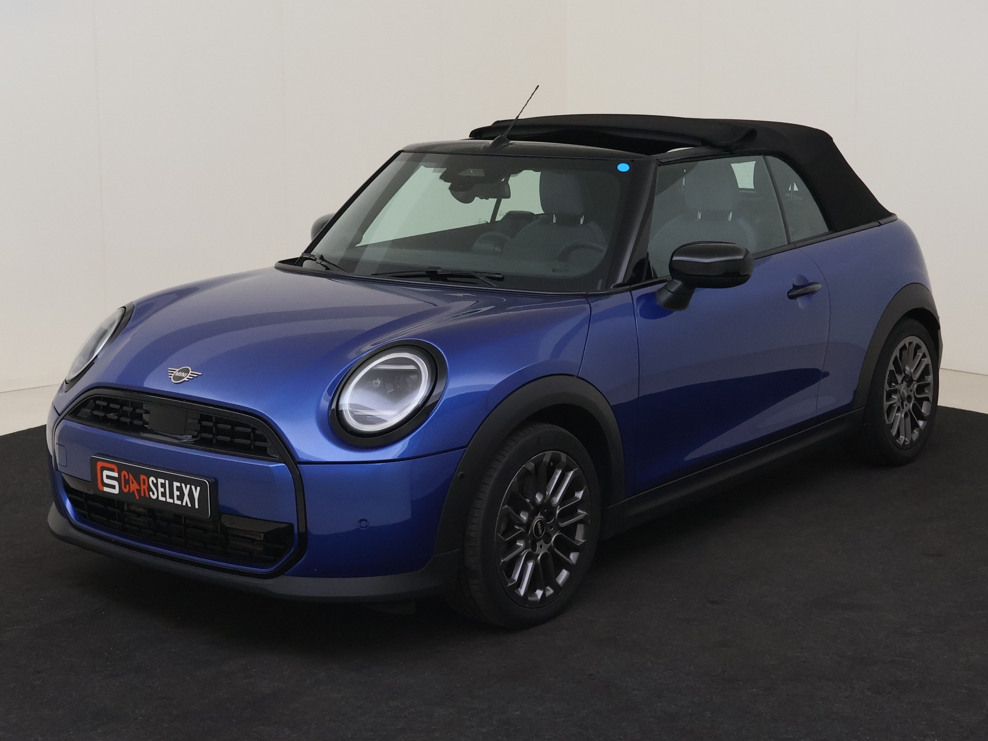 MINI Cabrio 2.0 Cooper C Fav. S Dreams can come true! van Weijers Auto B.V. in Ridderkerk