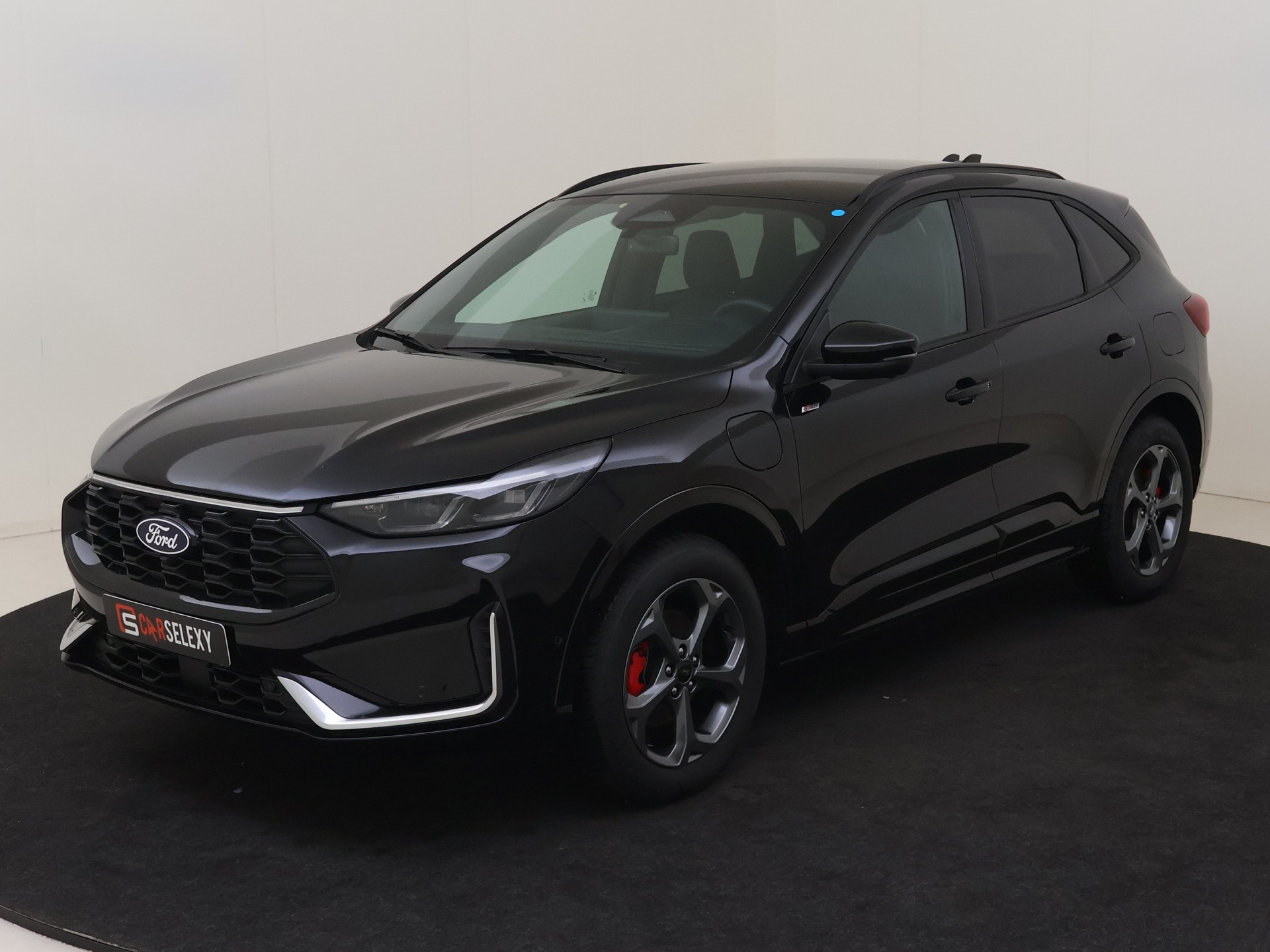Ford Kuga 2.5 PHEV ST-Line X van Autobedrijf Roberts Kerketuinen in Den Haag