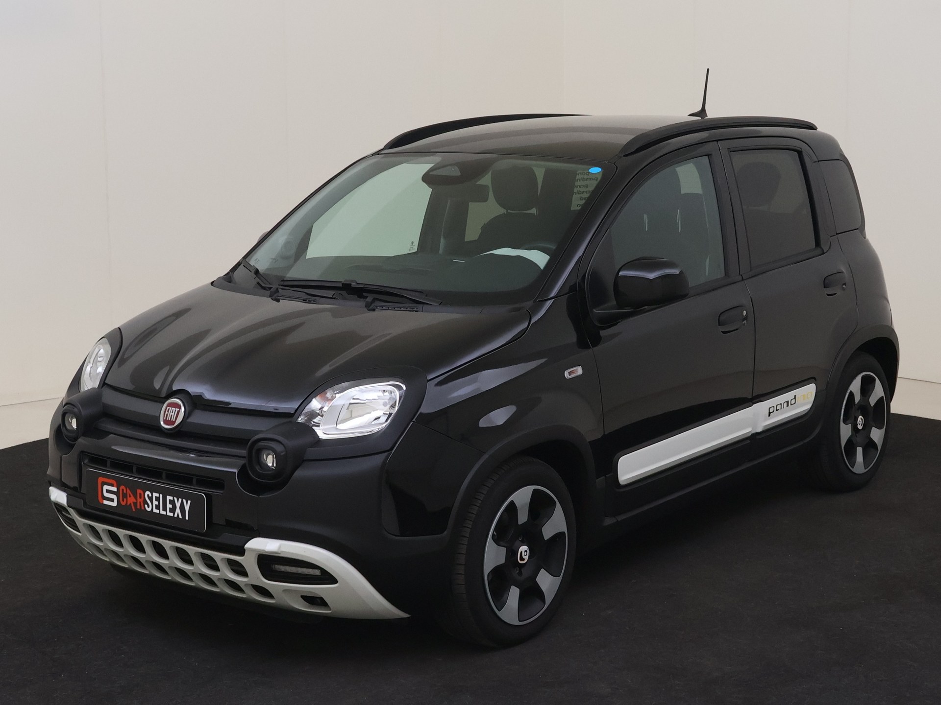 Fiat Panda 1.0 Hybrid Pandina Cross PDC Apple/Andoid van Weijers Auto B.V. in Ridderkerk