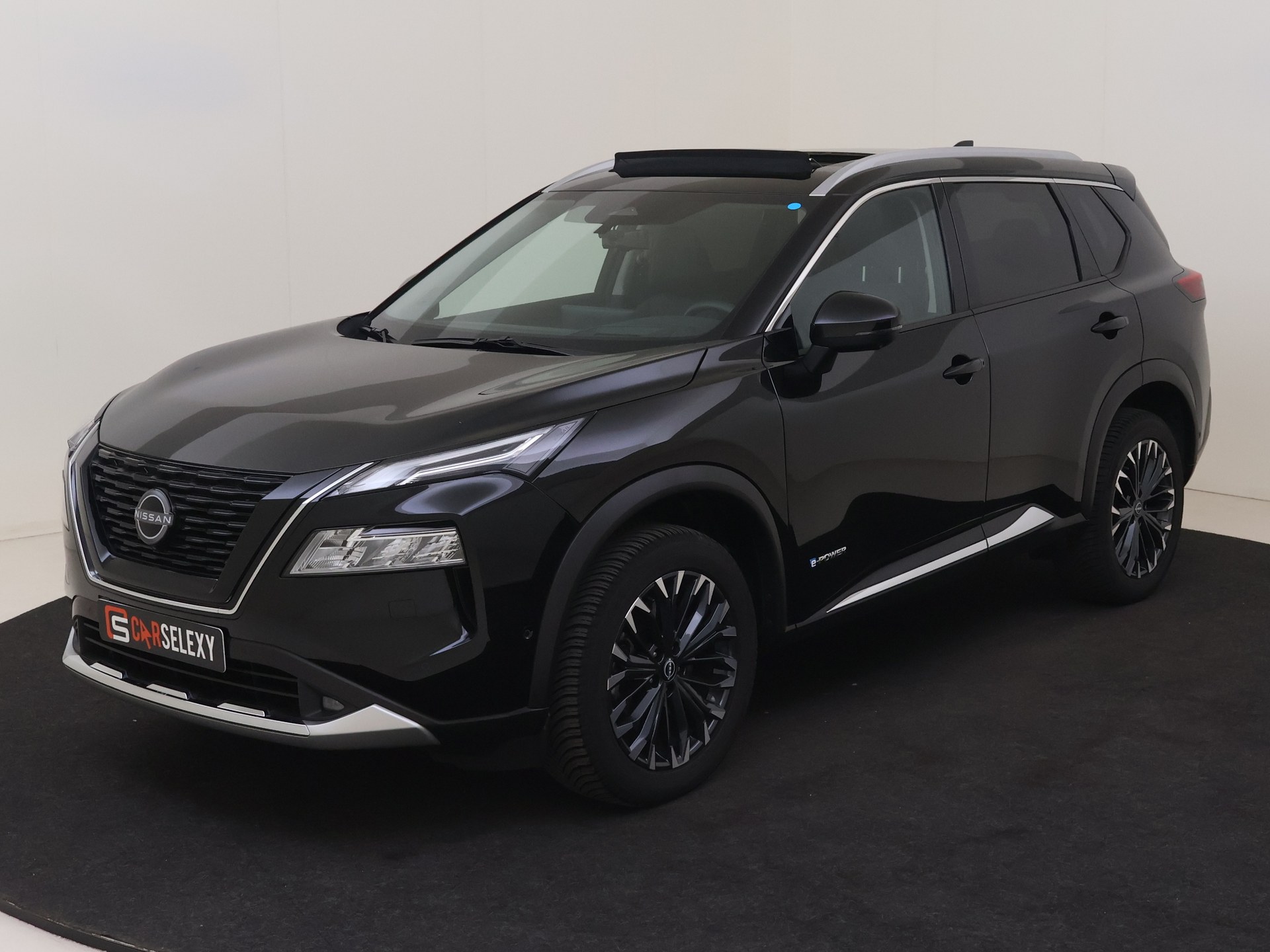 Nissan X-Trail e-4ORCE 4WD Tekna Plus van Landelijke Voorraad in 