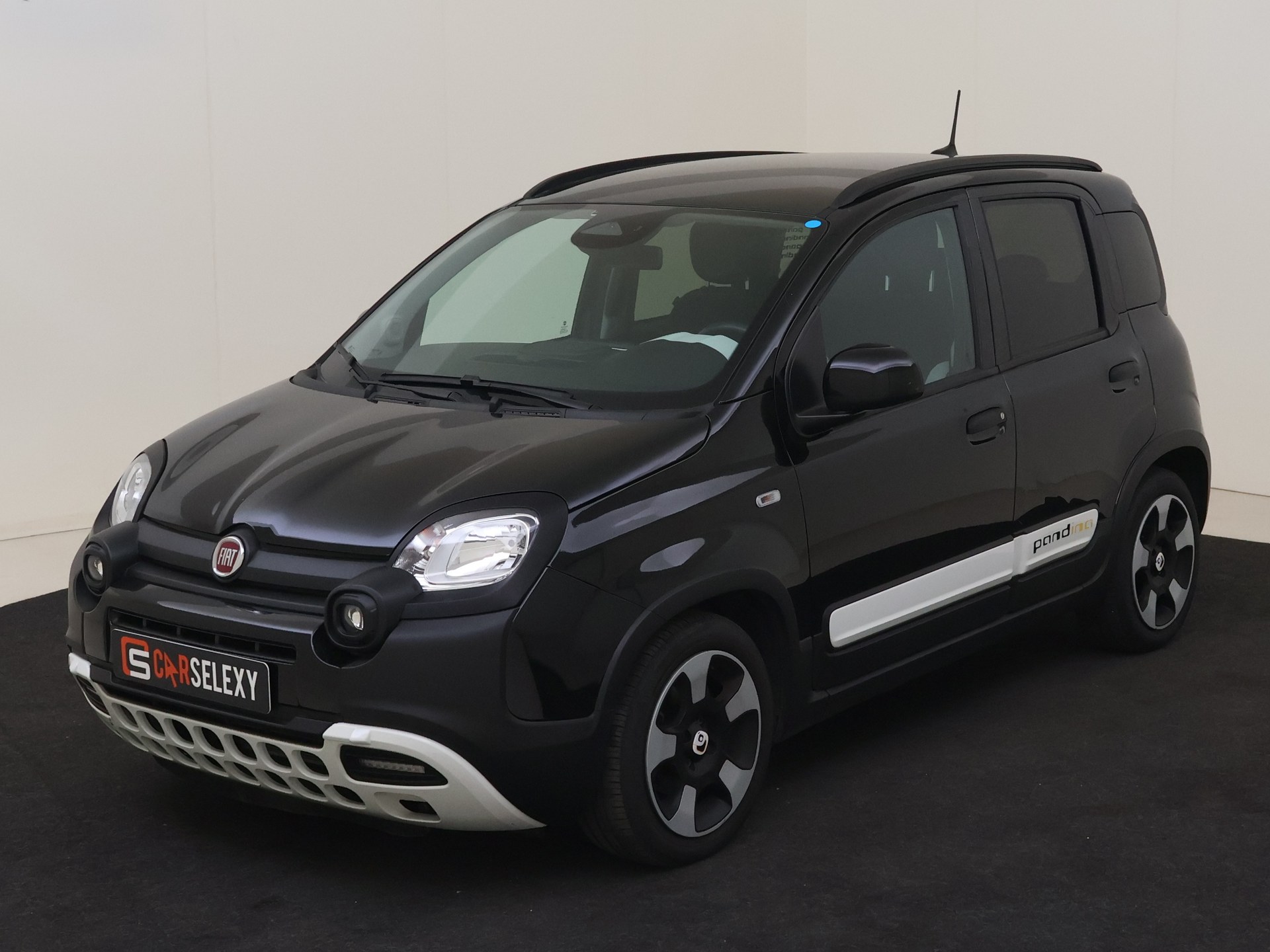 Fiat Panda 1.0 Hybrid Pandina van Abswoude Autopromenade in Noordwijk