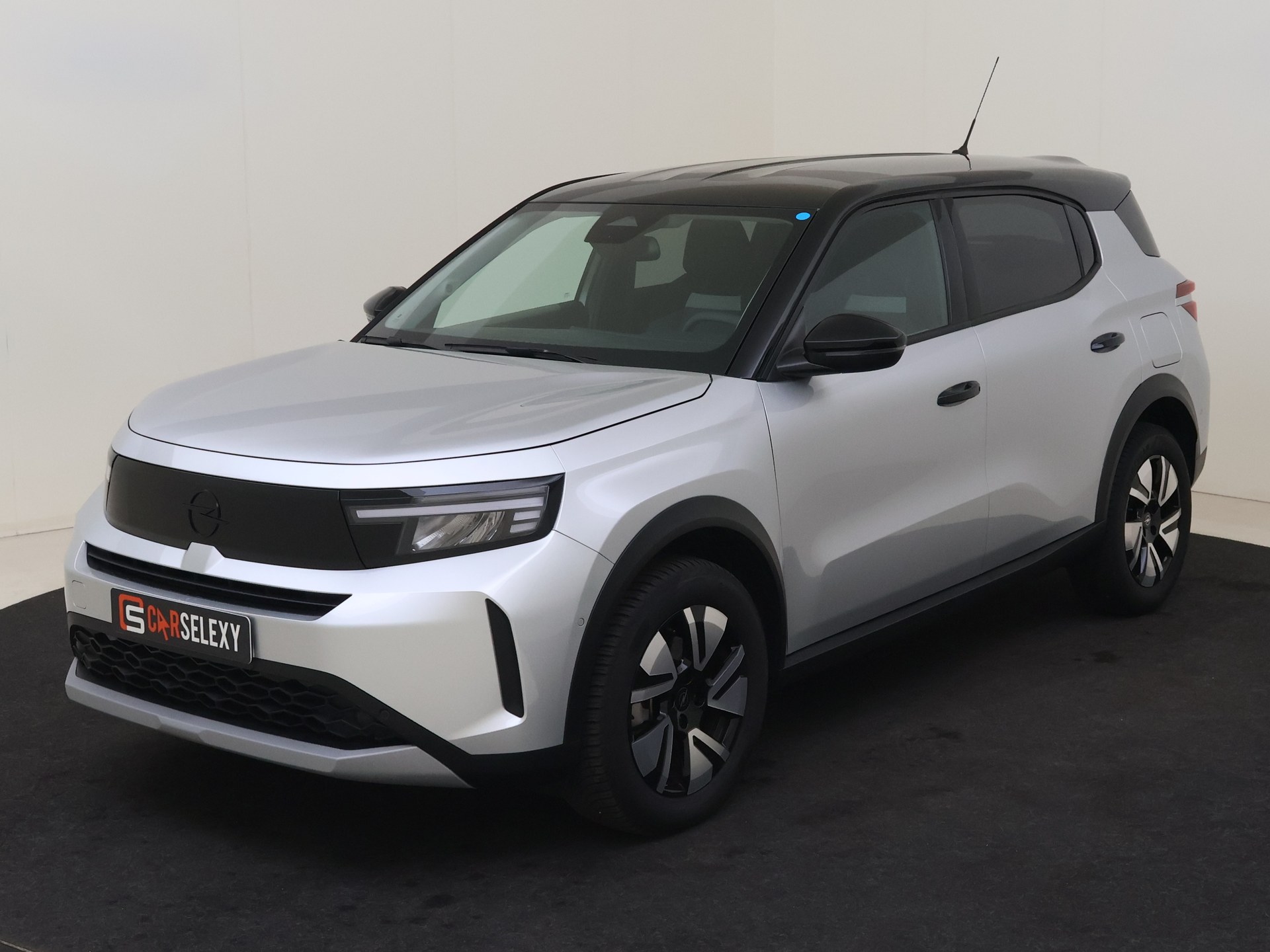 Opel Frontera 1.2 T. Hybrid GS van Autobedrijf Ambergen Stadskanaal in Stadskanaal