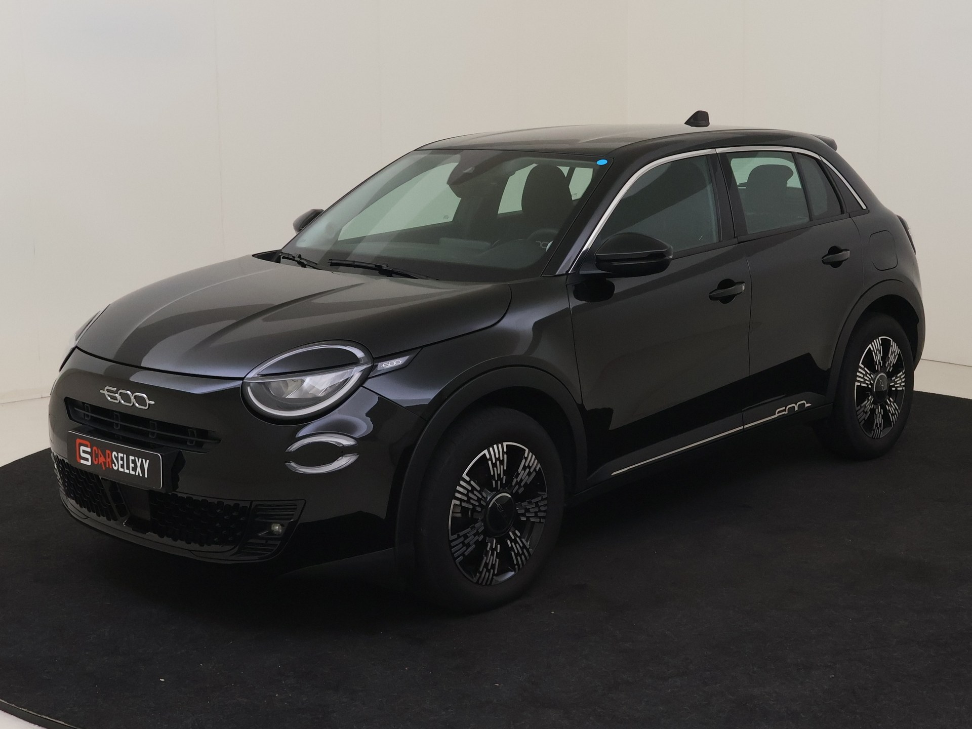 Fiat 600 1.2 Hybrid Urban van Abswoude Autopromenade in Noordwijk