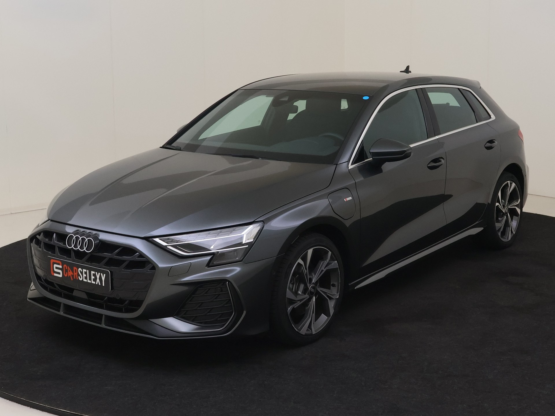 Audi A3 Sportback S line 40 eTFSI S tronic van Landelijke Voorraad in 